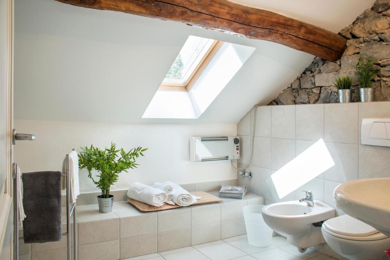 Rustic Suites At The Pier Of Brienno - The House Of Travelers Екстериор снимка